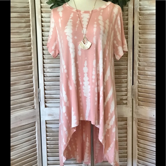 Tops - 🌸LAST ONE-CURVY HI-LO TIE-DYE TOP